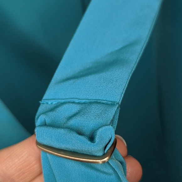 The limited blue sheath dress size 4 NWT - Picture 5 of 9